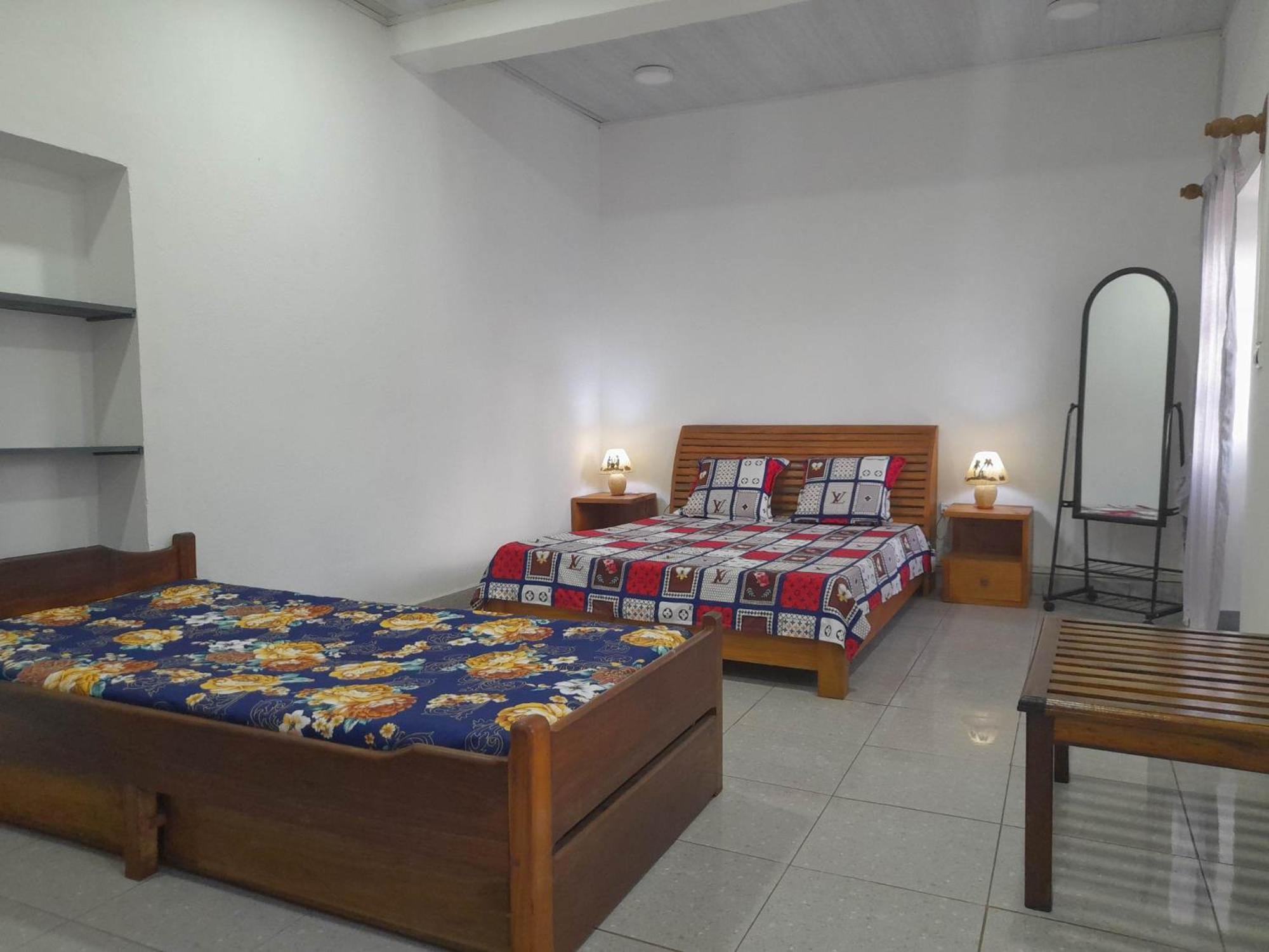 Chez Joel Bed & Breakfast Antsirabe Ngoại thất bức ảnh